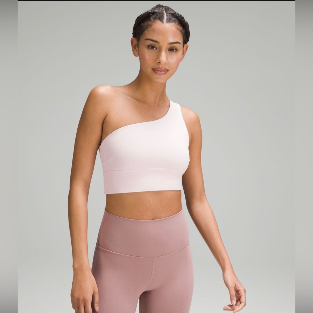 🍋 NWT Lululemon Align™ Asymmetrical Bra Light Support, C/D Cup
